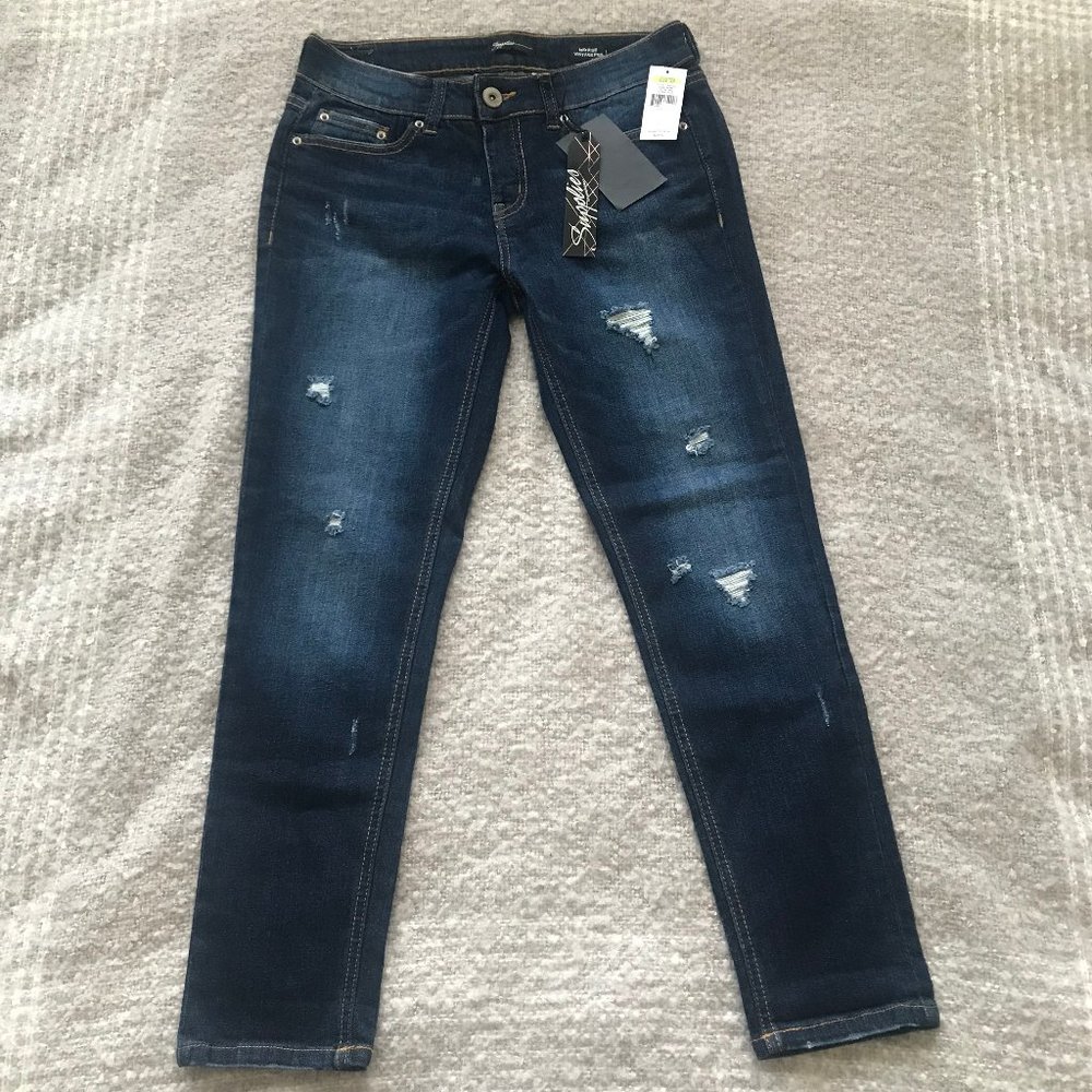 Dark Wash Skinny Jeans (Distressed)